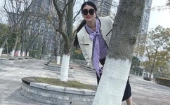 漂亮人妻洗澡被强公BD